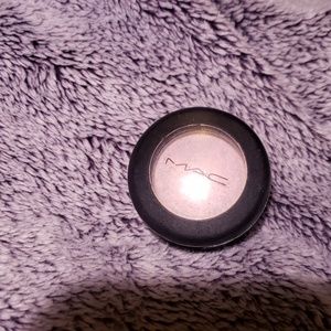 Mac eyeshadow